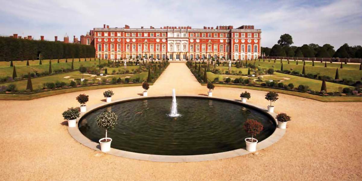 British Event Spaces, Hampton Court Palace, Prestigious Venues
